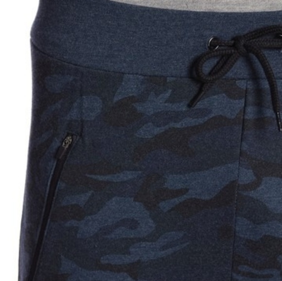 🆕️🚹Soveirgn Code Camo Fleece Sweatpants, Lg🔥❗ - Picture 8 of 8